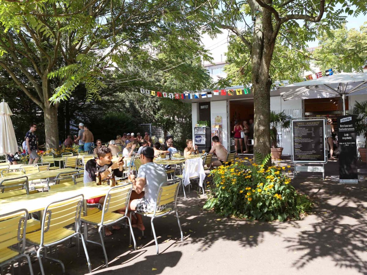 Stadtbad Tiefenbrunnen