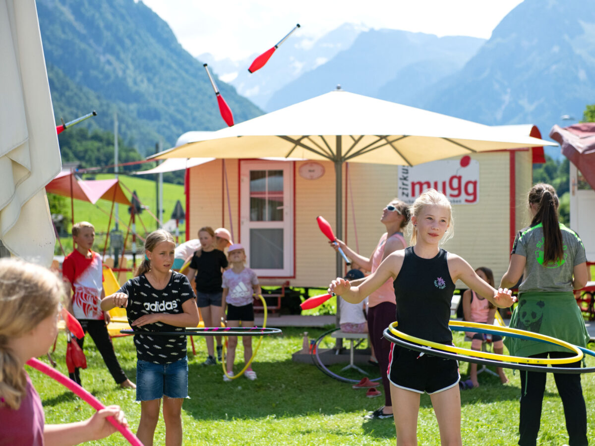 Betschwanden, Zirkus Mugg