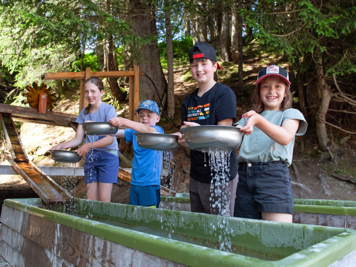 Elm, Restaurant Ämpächli, Goldwaschen