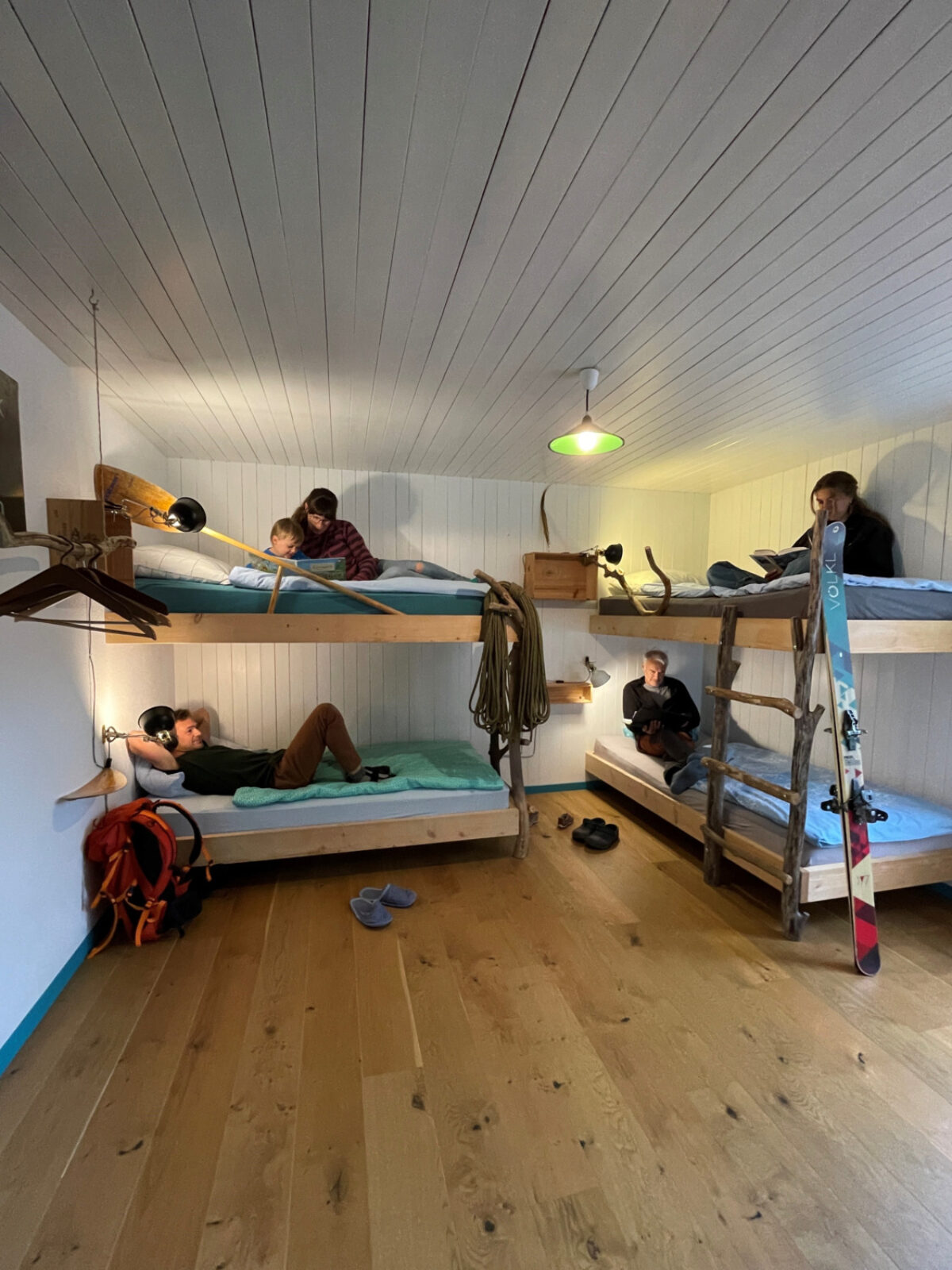 Matt, Hostel Hängematt