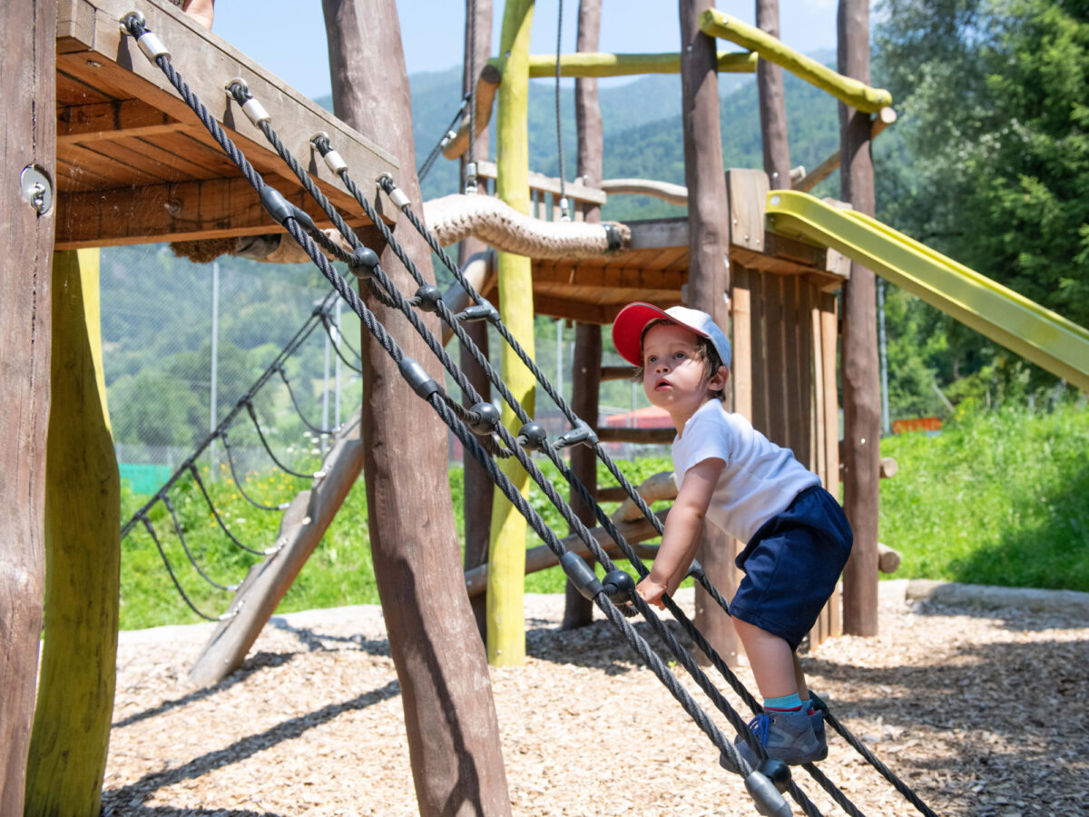 Mollis, Pumptrack und Spielplatz Wydeli