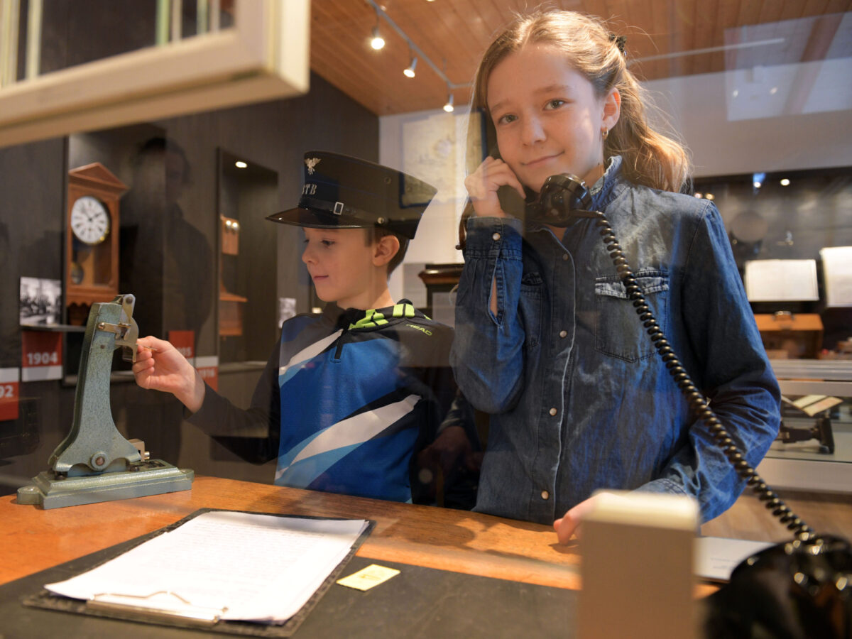 Elm-Schwanden, Sernftalbahn-Museum, Eintauchen in die Geschichte des 