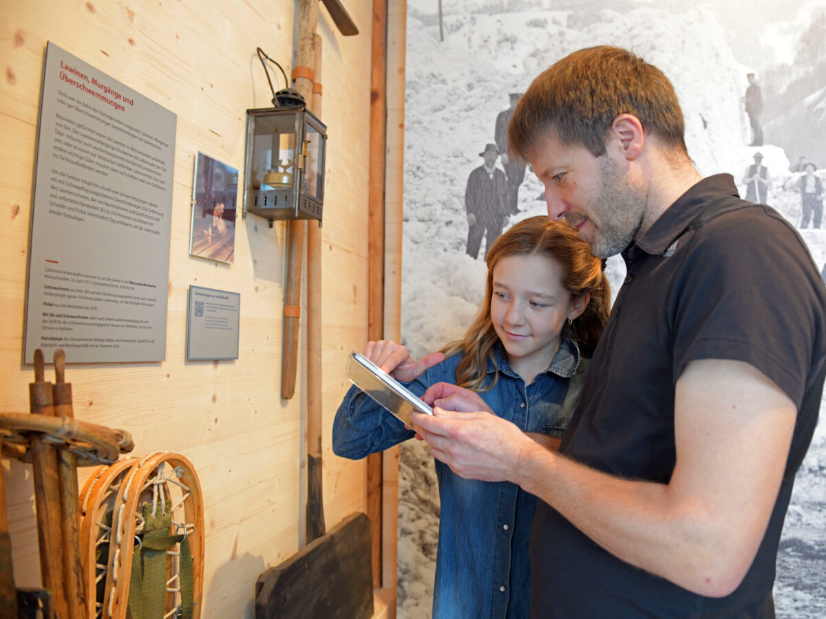Elm-Schwanden, Sernftalbahn-Museum, Eintauchen in die Geschichte des 