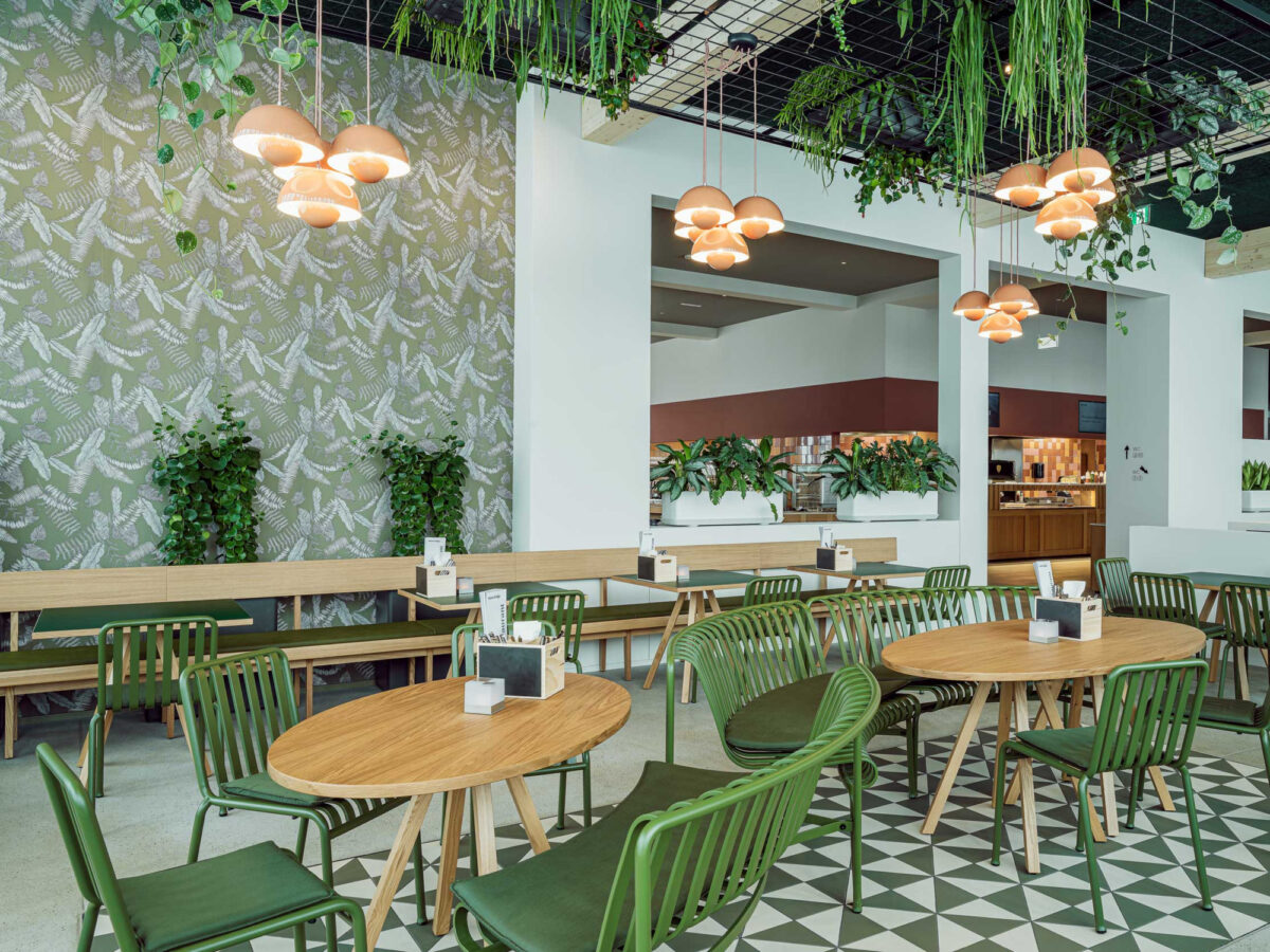 Stoos, Stoos Lodge, Restaurant