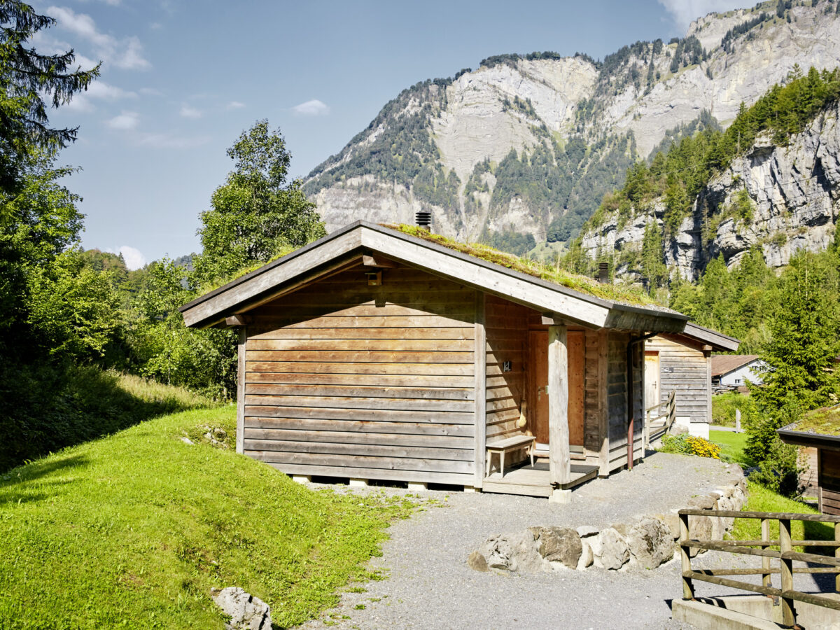 Muotathal, Husky-Lodge