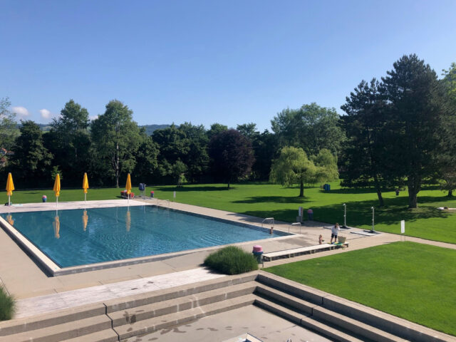 Baar, Freibad Lättich, Schwimmbad