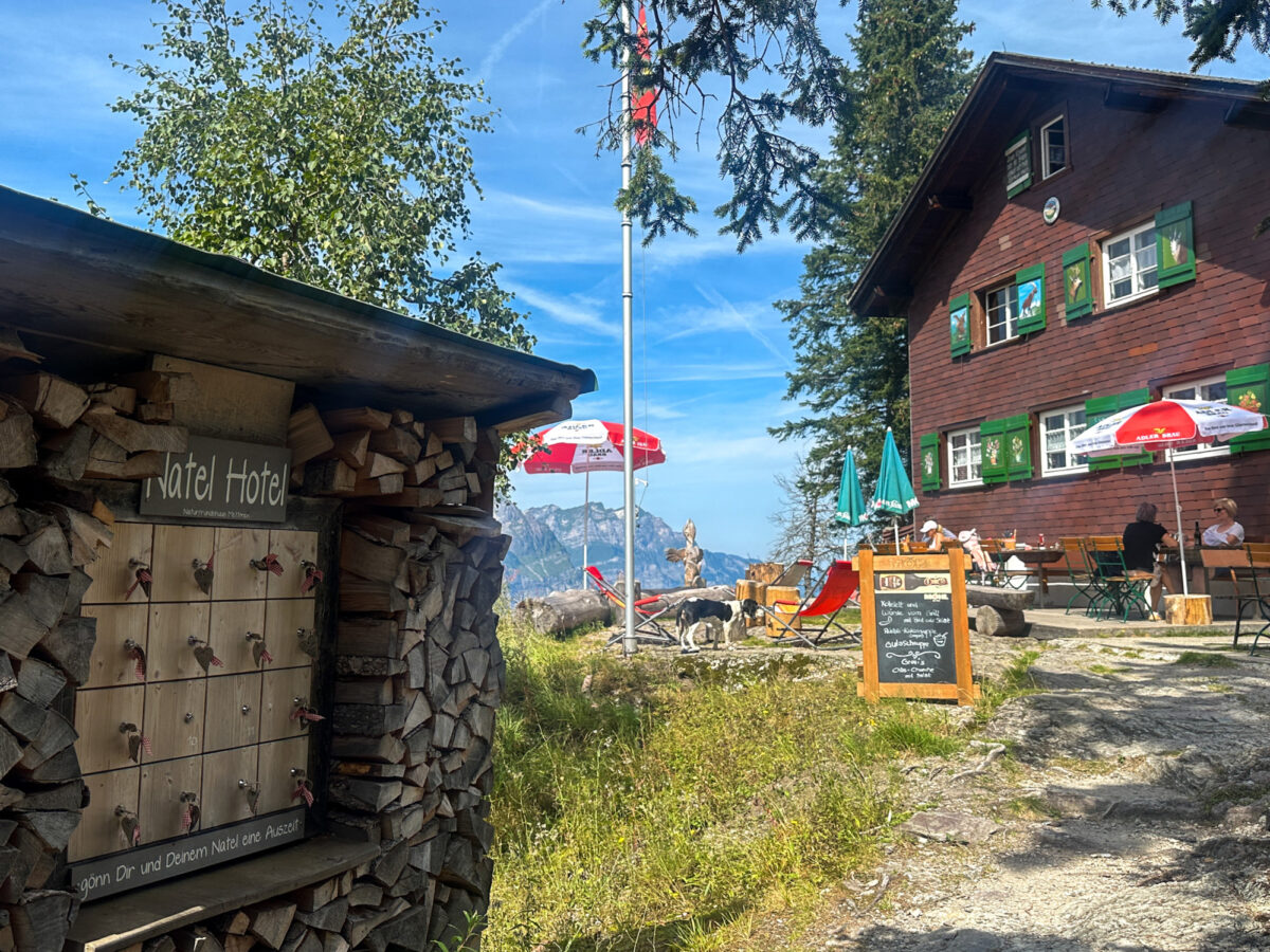 Schwanden, Naturfründehuus Mettmen