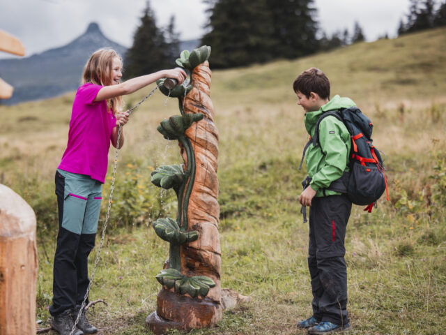 Flumserberg, Rohan Rothirsch Erlebnisweg