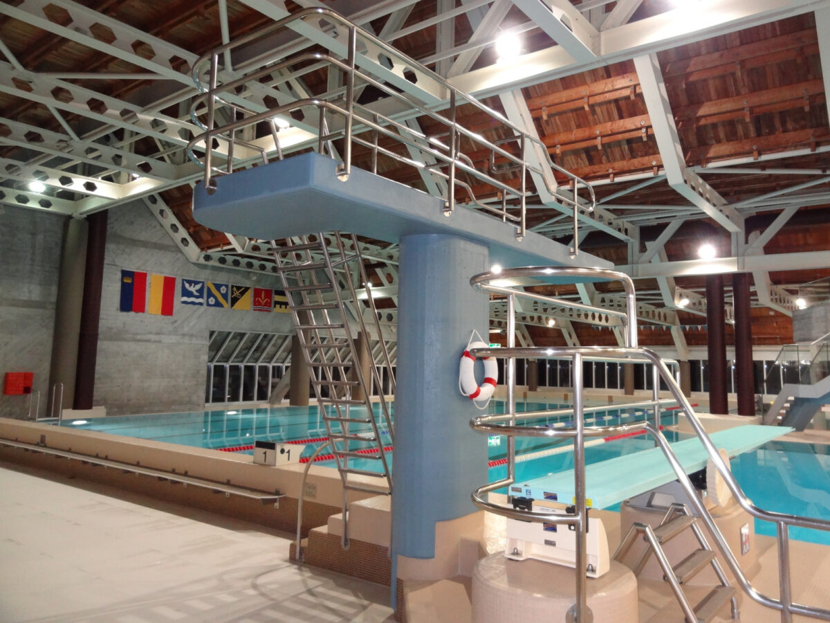 Eschen, Hallenbad Eschen