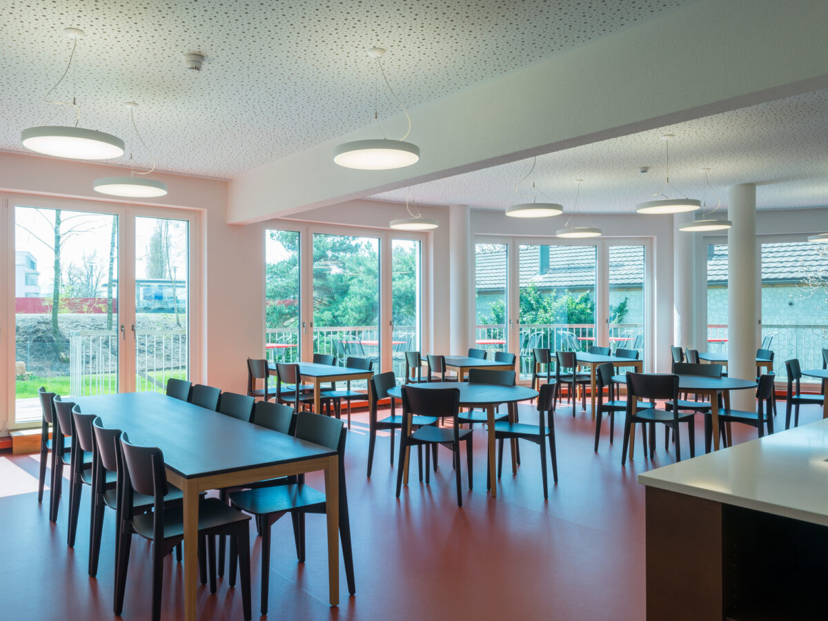 Zug, Jugendherberge, Restaurant