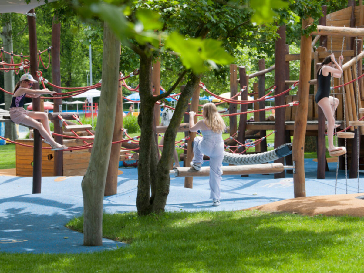 Vaduz, Freibad Mühleholz